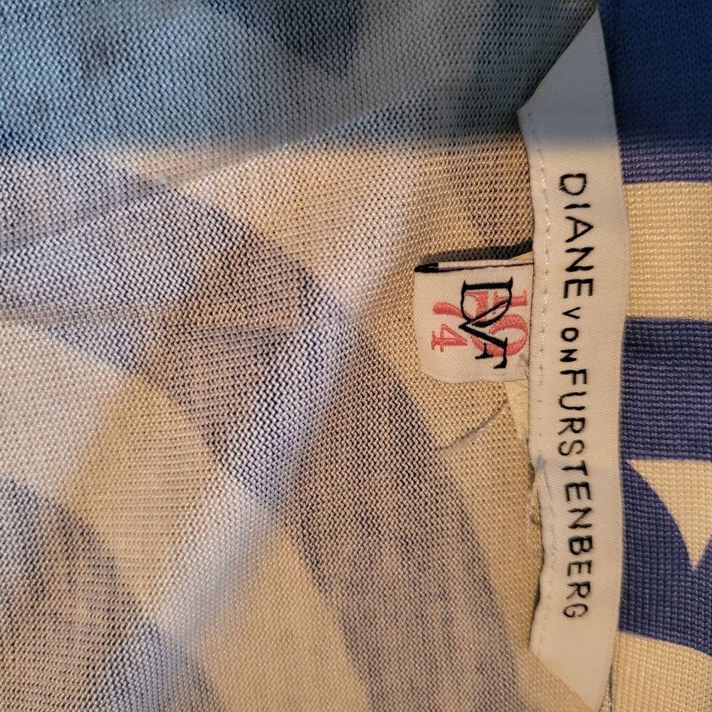 Diane Von Furstenberg Wrao Dress - Picture 7 of 8